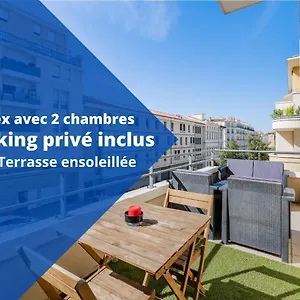 La Joliette; Duplex 2 Chambres, Parking Inclus+ Terrasse+ Ascenseur Appartement Marseille