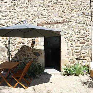  Hébergement de vacances Les Deux Lièvres